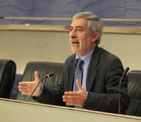 IU acusa al Gobierno de incumplir el referéndum de la OTAN  