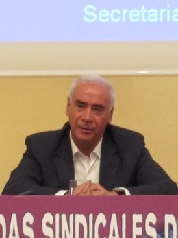 El Consejero De Turismo, Comercio Y Deporte, Luciano Alonso