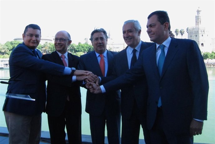 Presentación De Cristóbal Montoro Como Cabeza De Lista Al Congreso Por Sevilla