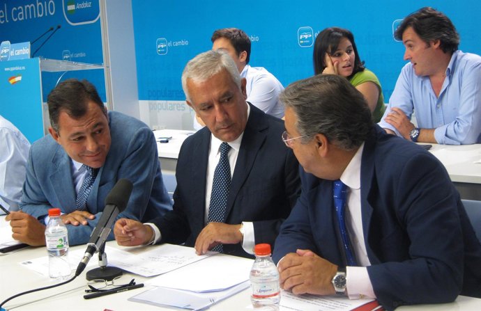 Arenas, Junto A Zoido Y Sanz