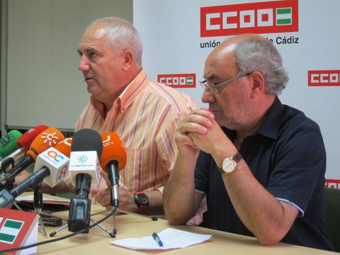 Scretario De CCOO-A, Fco, Carbonero, Junto Al Secretario Provincial, Manuel Ruiz