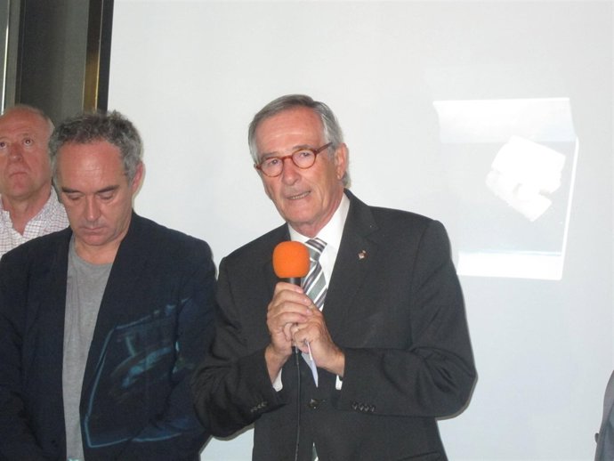 Trias, En La Presentación De 'Tapa Solidària'