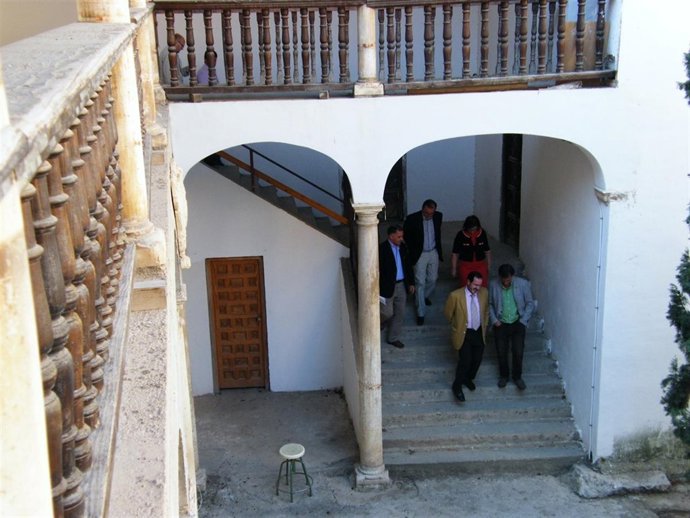 Visita Al Palacio De Peñaflor