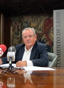 Ángel Villa