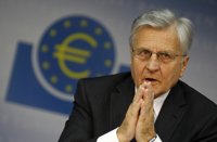 Trichet admite que el Consejo del BCE valoró una rebaja de tipos
