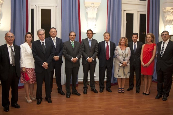 Autoridades Y Premiados En La Gala Del Turismo Rural De Cantabria