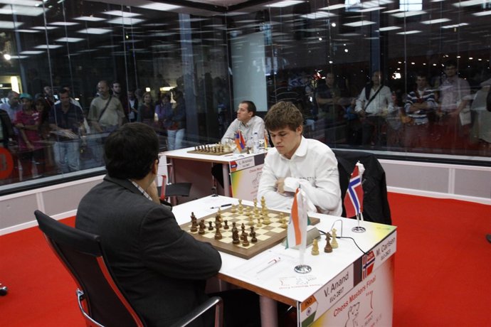 Anad Y Carlsen Abren La Segunda Vuelta De La Final De Maestros En Bilbao