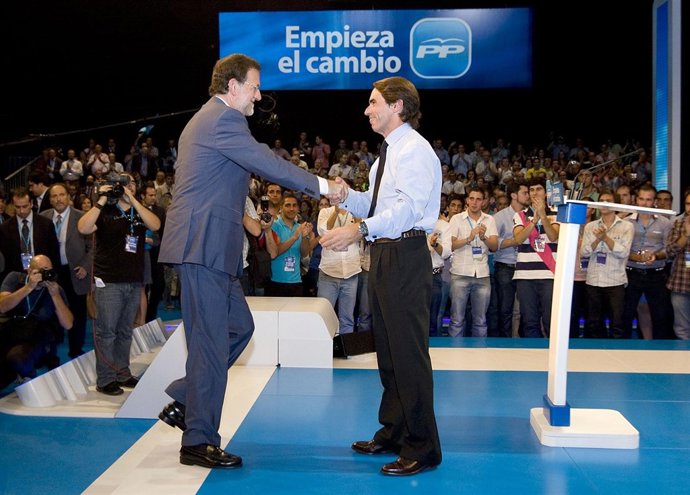 Mariano Rajoy Con José María Aznar