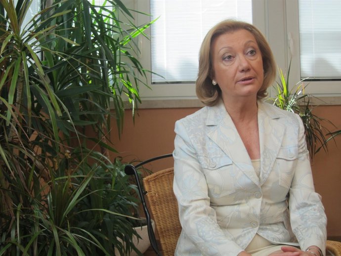 La Presidenta De Aragón, Luisa Fernanda Rudi