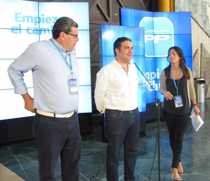 Tarno, Junto A Bendodo Y Soto En Rueda De Prensa En La Convención Nacional De PP