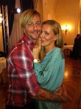 Guti Y Paula Vázquez Cariñosos