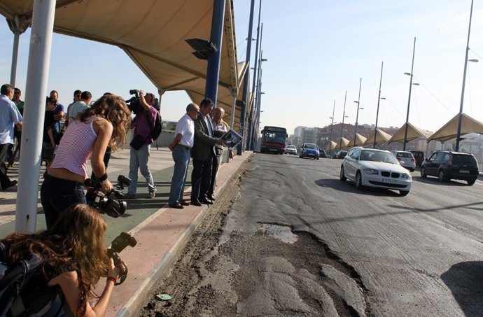Estado De La Calzada Del Puente Del Cachorro