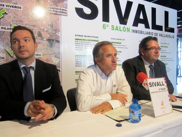 El Presidente De Aspriva, Gonzalo Jolín, En El Centro, Presentando Sivall