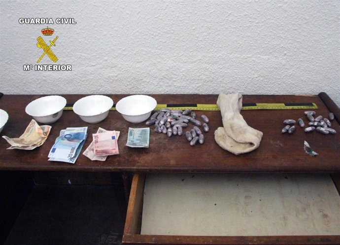 Efectos Intervenidos En El Desmantelamiento Del Punto De Distribución De Droga 