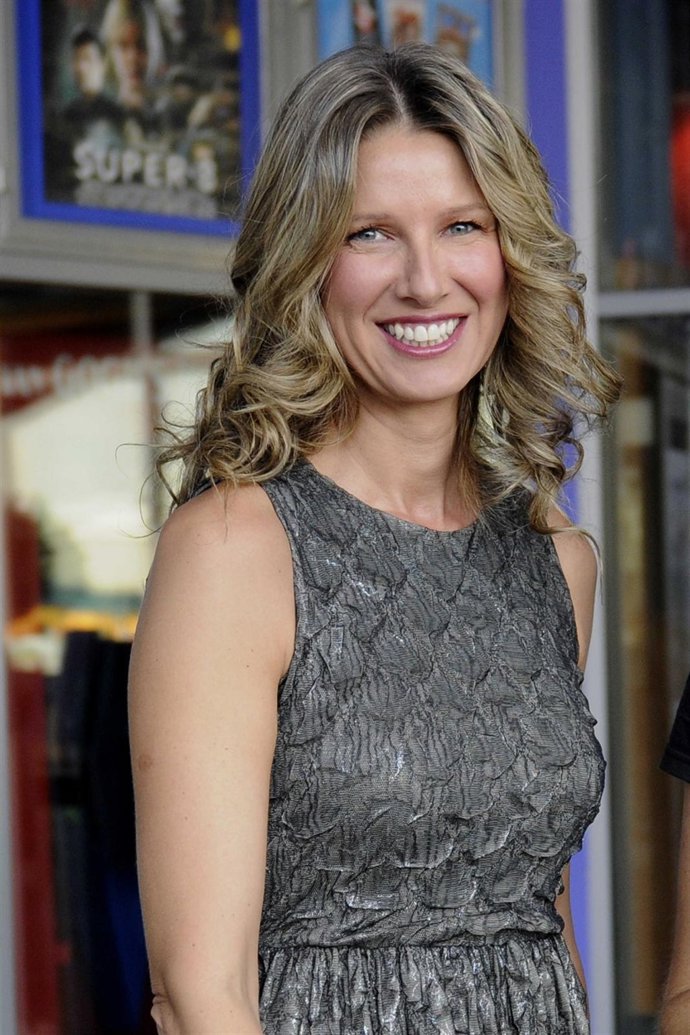 La Presentadora Anne Igartiburu