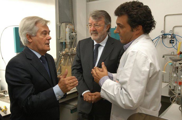 Visita De Antonio Jara, Presidente De Cajagranada, Al PTS