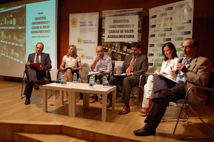 Jornada 'Industria, Consumidores Y Cadena De Valor'