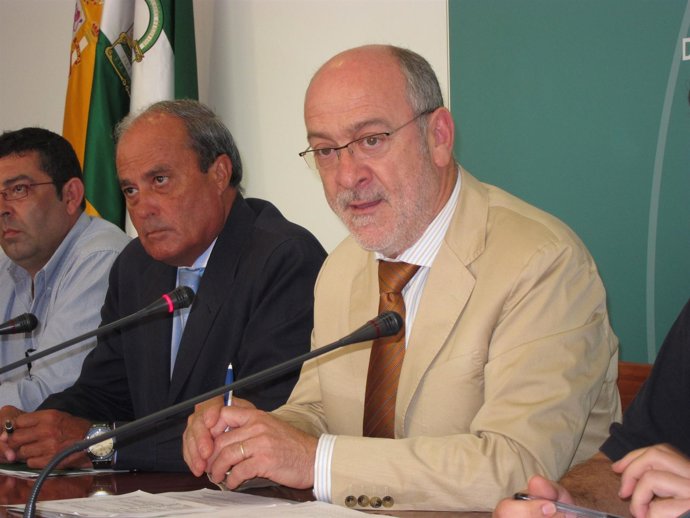 El Delegado De La Junta En Huelva, Manuel Alfonso Jiménez.