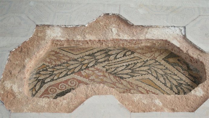 Nuevo Mosaico Encontrado 
En La Villa Romana De La Olmeda