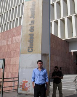 Randy Ryder, Un Supuesto Niño Robado, En Los Juzgados De Málaga