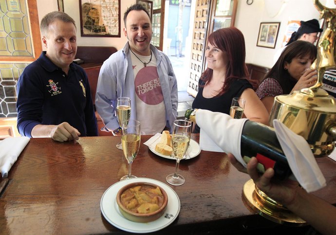 Fiesta De La Vendimia Plaza Mayor Madrid