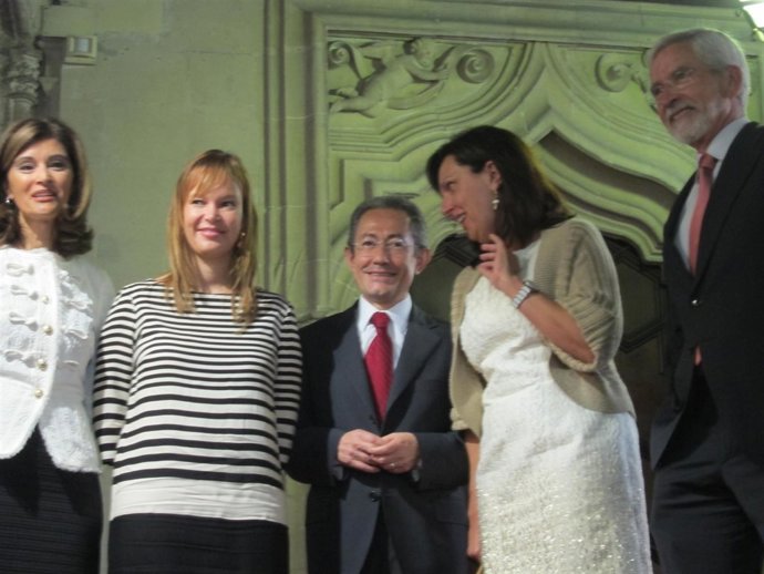 Pajín Junto A Botella, Luna, Martínez Y Lerma En El Acto Del 9 D'octubre