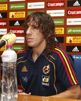 Carles Puyol En Rueda De Prensa Con La Selección Española