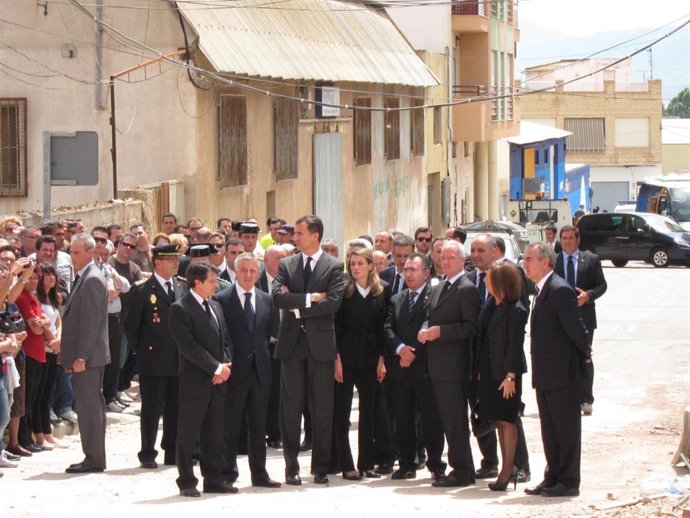 El Alcalde De Lorca Con Los Príncipes De Asturias, El Delegado Y Valcárcel 