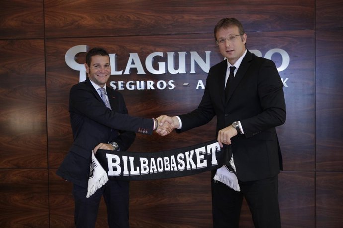 Bizkaia Bilbao Basket Y Seguros Lagun Aro Renuevan Su Acuerdo De Patrocinio