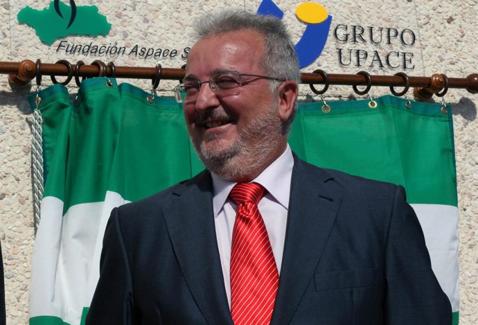 El presidente del Consejo del Vino de Jerez, Antonio Fernández