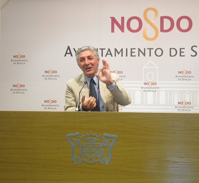 El Concejal De Urbanismo Del Ayuntamiento De Sevilla, Maximiliano Vílchez