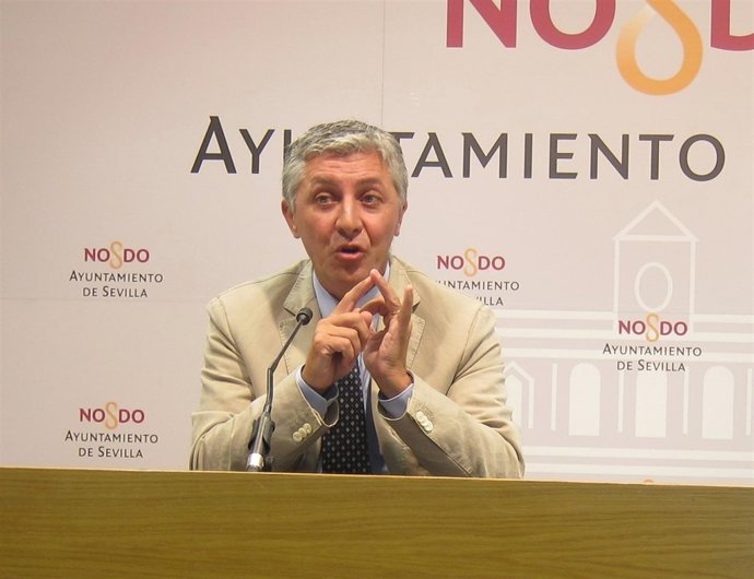 El Concejal De Urbanismo Del Ayuntamiento De Sevilla, Maximiliano Vílchez