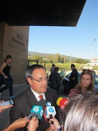 La autoría del artefacto colocado en Vigo apunta a Resistencia Galega, según el subdelegado del Gobierno en Pontevedra