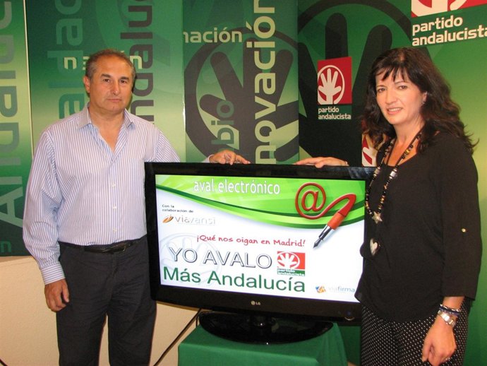 Pilar González, Hoy Junto A Antonio Cabrera