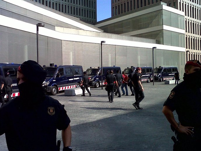 Detenidos Por El Bloqueo Del Parlament El 15 De Junio