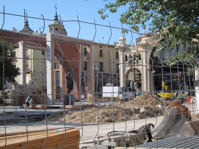 Obras De La Segunda Fase Del Tranvía En Murallas Y Mercado Central De Zaragoza