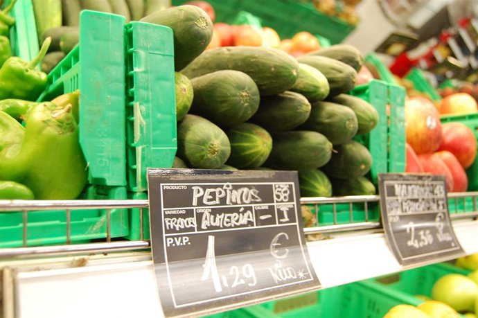 Pepinos Del Supermercado.
