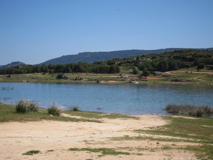 Embalse De Entrepeñas