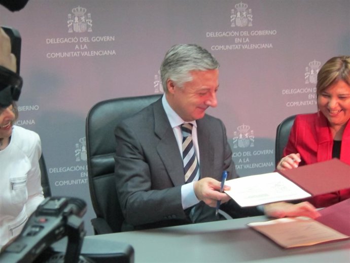 Blanco Y Bonig Firman El Protocolo 