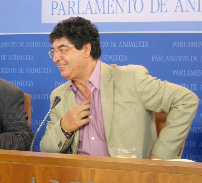 Valderas (IULV-CA), Hoy En Rueda De Prensa