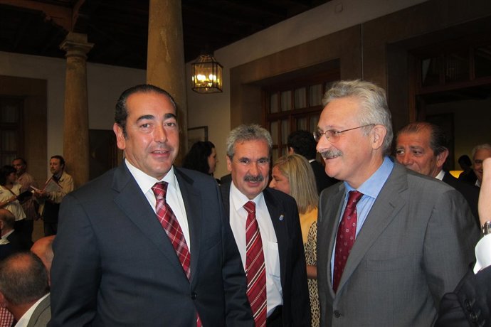 El Presidente De La Junta General Del Principado, Fernando Goñi,