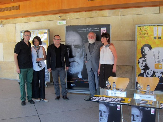 Estreno De 'La Noche De Max Estrella' En El Teatro Central