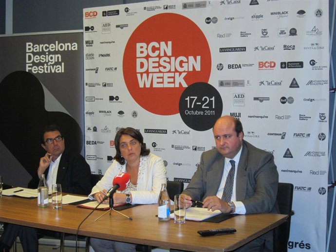 Miquel Espinet, Sònia Recasens Y Pau Herrera