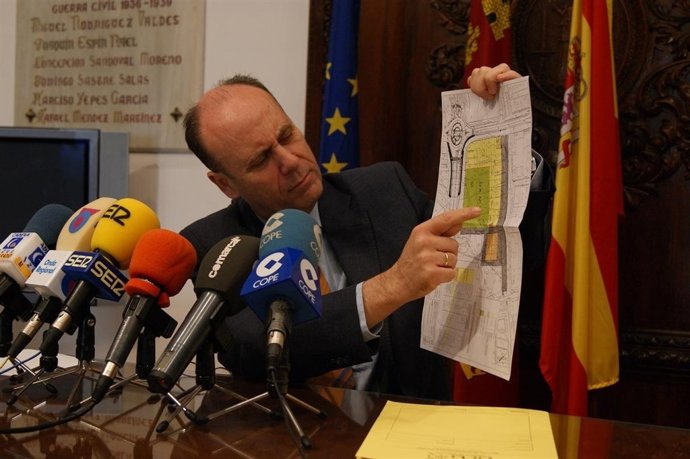 El Concejal De Urbanismo Del Ayuntamiento De Lorca, José Joaquín Peñarrubia, 