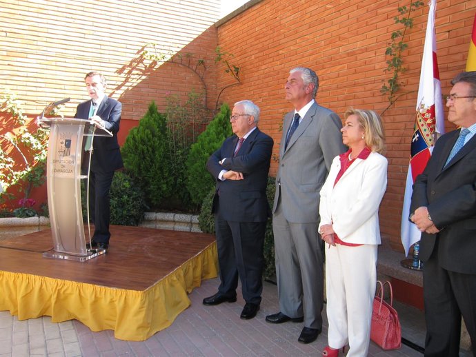 Beamonte, Biel, Suárez, Serrat Y Rubio En El Acto Del Día De Los Ayuntamientos
