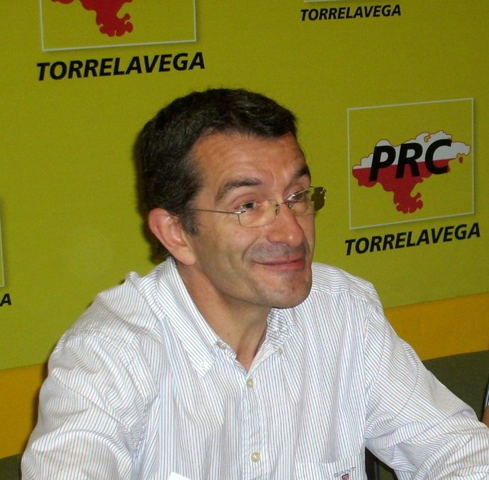 Pedro Pérez Noriega, Concejal PRC En Torrelavega