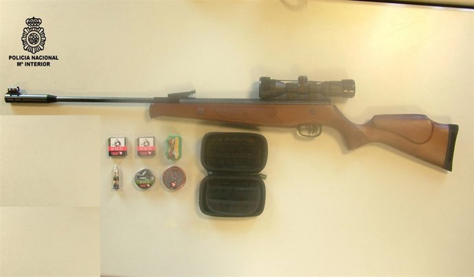 Arma Intervenida En Vigo A Joven Que Disparó Contra Colegio.