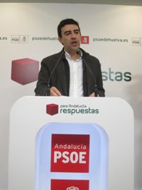 PSOE-A: Arenas "rompe la unidad" ante la "agresión" de Durán mientras el PP catalán le muestra "comprensión"