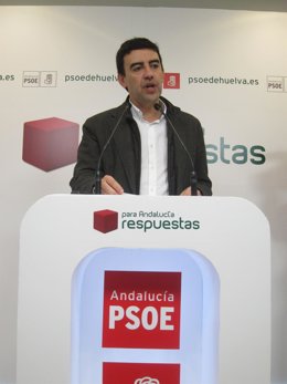 El Portavoz Del Grupo Socialista En El Parlamento Andaluz, Mario Jiménez.