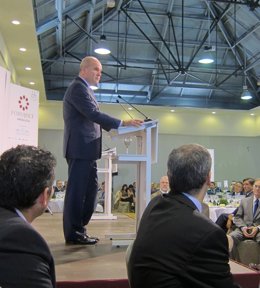 Manuel Chaves Interviene En El Foro Joly En Cádiz